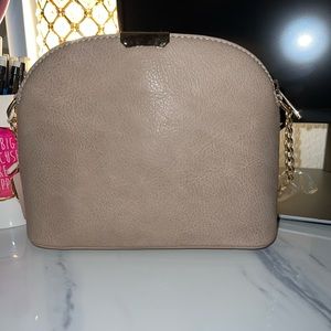 Super cute cross body purse